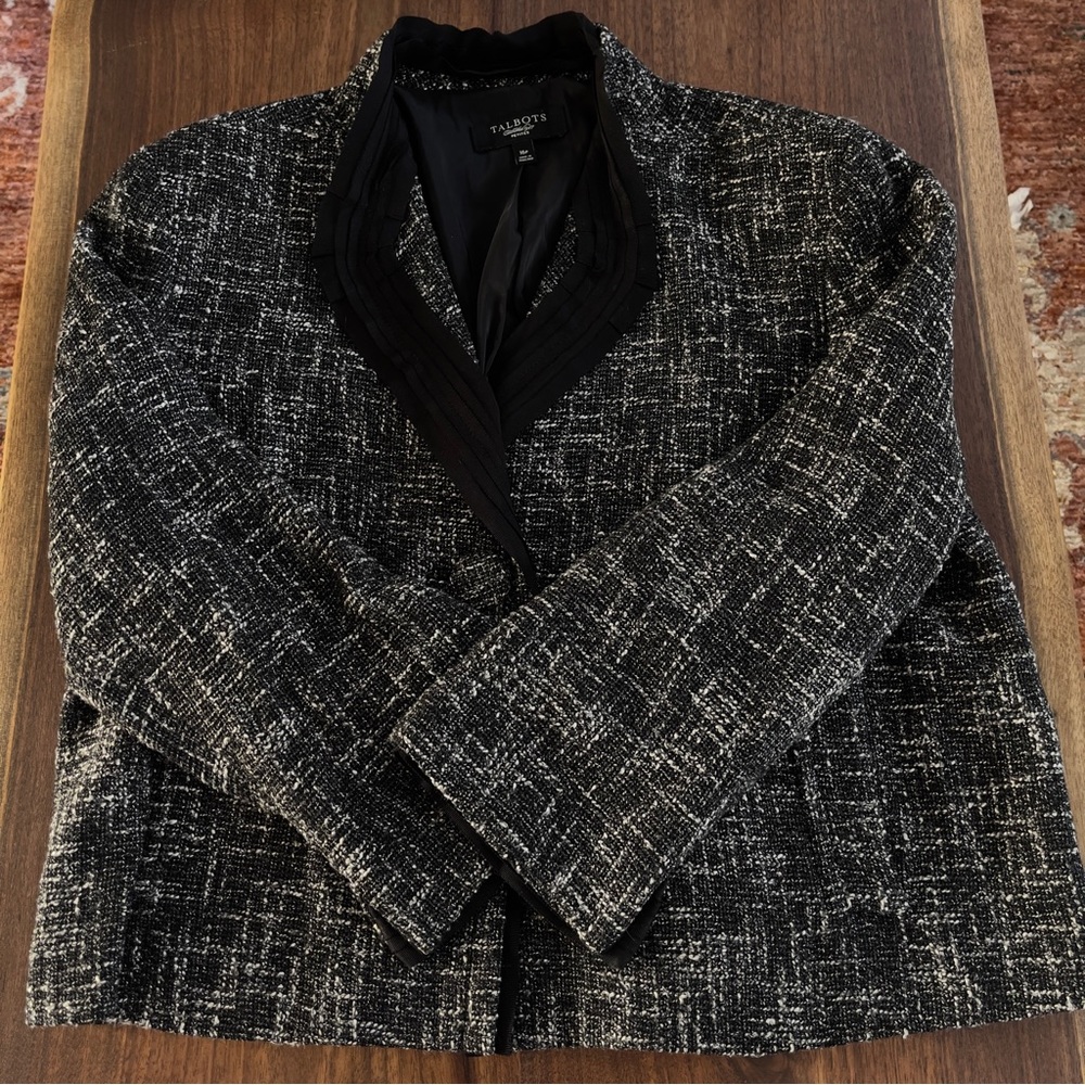 Talbots Tweed Jacket Grosgrain Trim Size 16P Blazer Black White